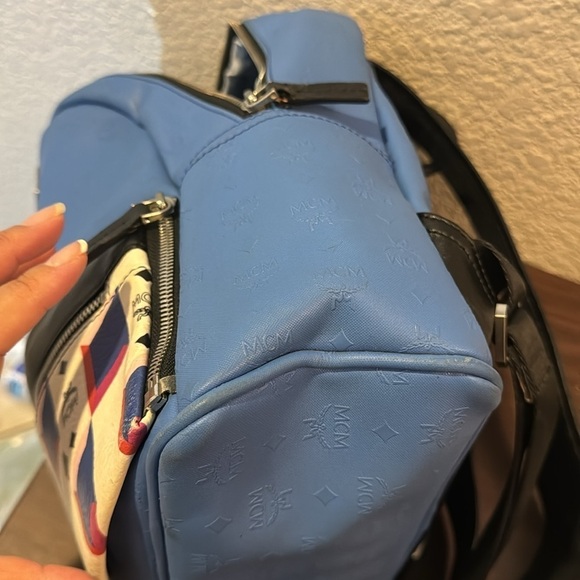 MCM Imprente Monogram Backpack with Detachable clutch - Picture 9 of 10